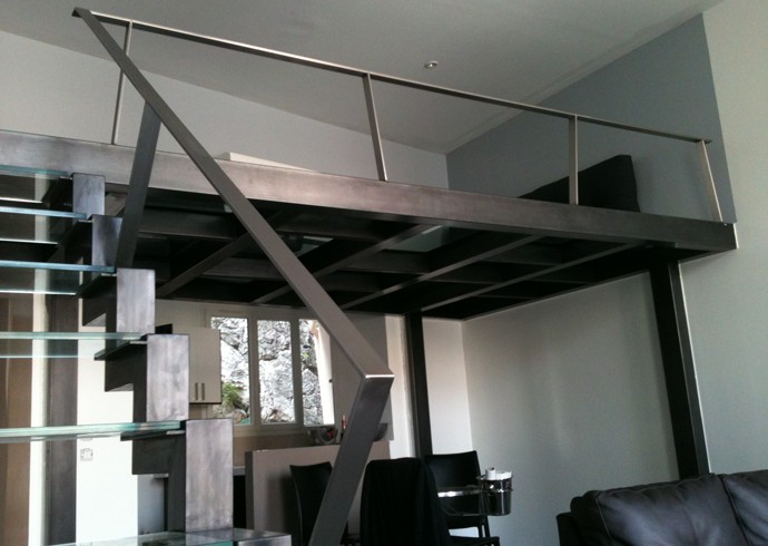 02-escalier-verre-toulouse