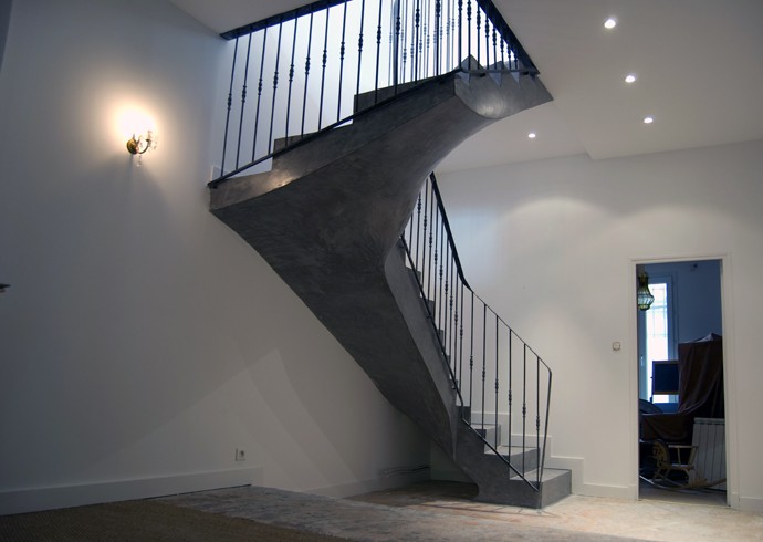 20-garde-corps-fer-escalier-beton-toulouse